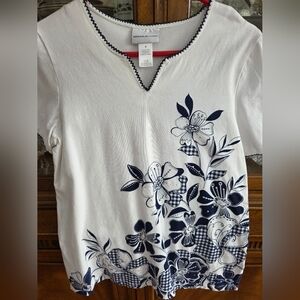 Alfred Dunner Women's White and Blue Floral Top